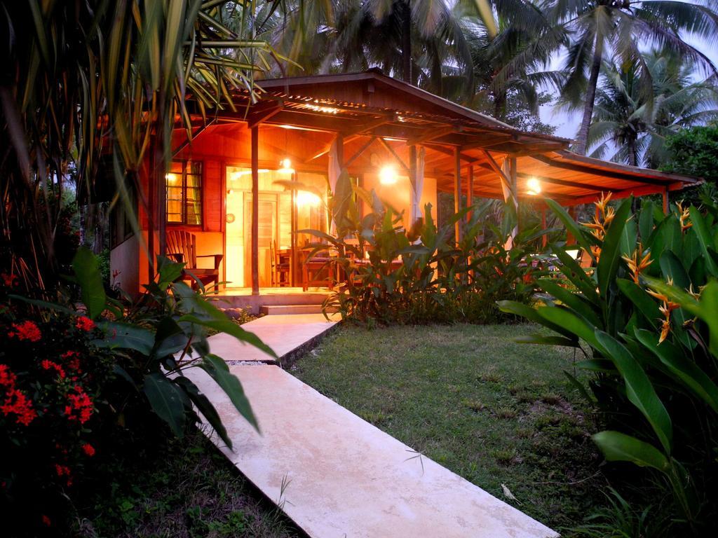Casas Pelicano Playa Junquillal Стая снимка
